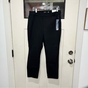 Old Navy High-Rise Pixie Ankle Pants Black Never-Fade Secret-Slim Pockets